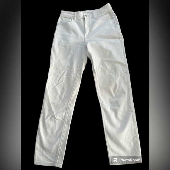 American Eagle Outfitters Denim - American Eagle White Jeans | Stretch Skinny White Pants | Women’s Size 2 Regular